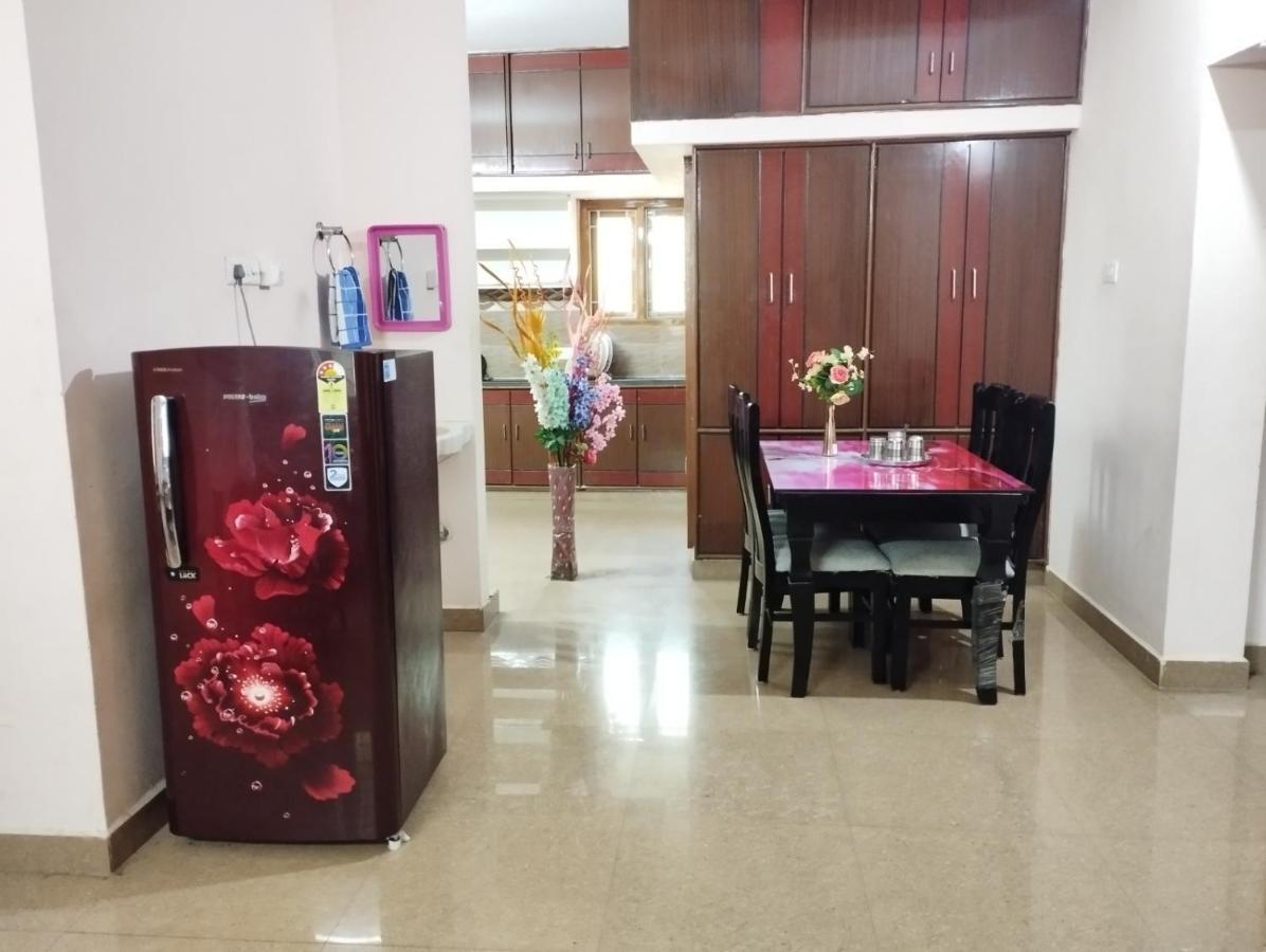 Sls Homestay - Luxury Ac Service Apartments 1Bhk, 2Bhk, 3Bhk - Direct Flyover To Alipiri Tirumala Gate - Walk To Ps4 Pure Veg Restaurants, Supermarkets - Near To National Highway & Padmavathi Amma Temple - Modular Kitchen, Living Room -Free Superfast 蒂鲁帕蒂 外观 照片